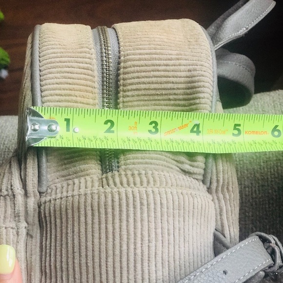 Mini Bookbag - Picture 8 of 8